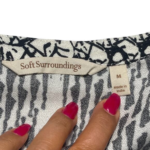 Soft Surroundings Raven Shift Dress Sz M Black White Flattering Boho Beachy NWOT - Picture 9 of 10